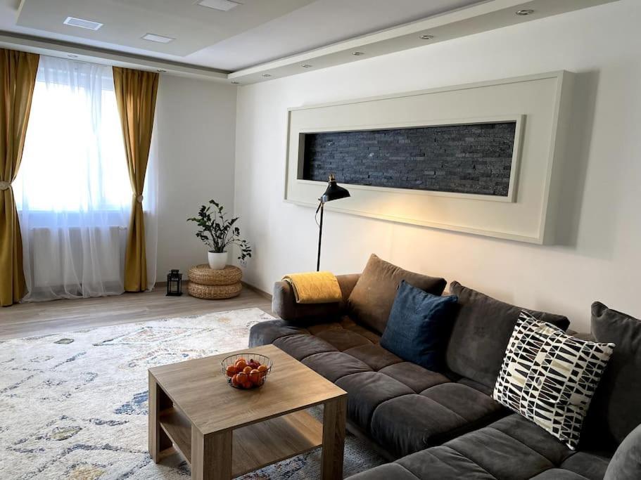 Gemuetliche Wohnung In Ottakring Vienne Extérieur photo